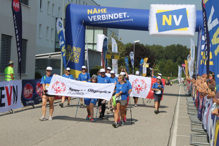 Startschuss für Special Olympics Niederösterreich beim Frauenlauf 2024 in St. Pölten